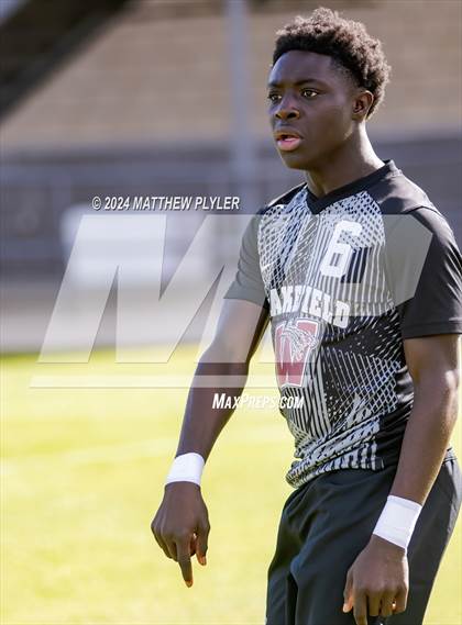 Thumbnail 3 in Marvin Ridge vs. Wakefield (NCHSAA 4A Final) photogallery.