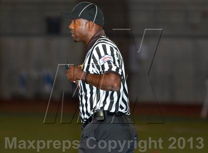 Thumbnail 3 in Loyola vs Westlake (CIF Playoffs Second Round) photogallery.