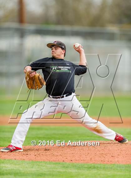 Thumbnail 2 in Bella Vista vs Franklin photogallery.