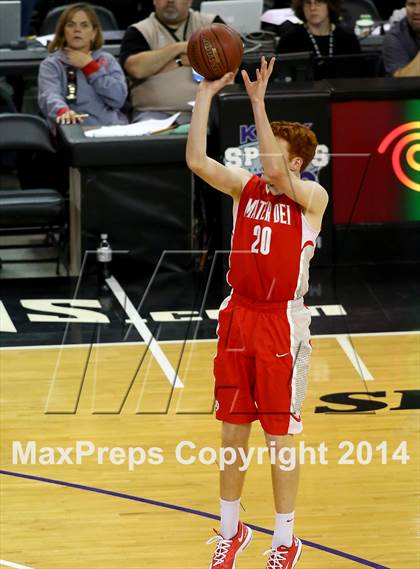 Thumbnail 3 in Bishop O'Dowd vs Mater Dei (CIF State Open Division Final) photogallery.