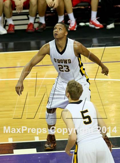 Thumbnail 1 in Bishop O'Dowd vs Mater Dei (CIF State Open Division Final) photogallery.