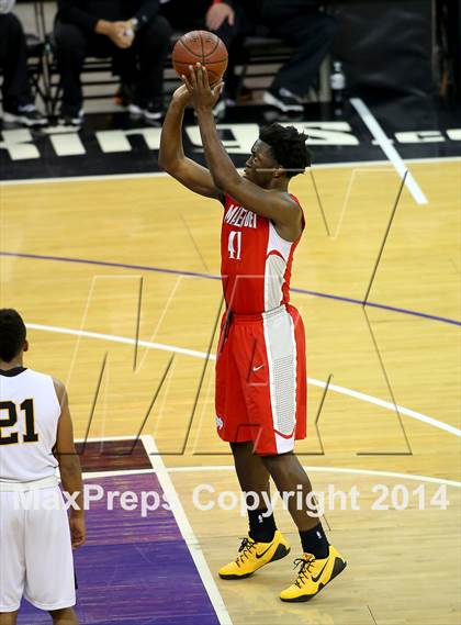 Thumbnail 3 in Bishop O'Dowd vs Mater Dei (CIF State Open Division Final) photogallery.