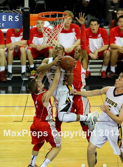 Thumbnail 2 in Bishop O'Dowd vs Mater Dei (CIF State Open Division Final) photogallery.