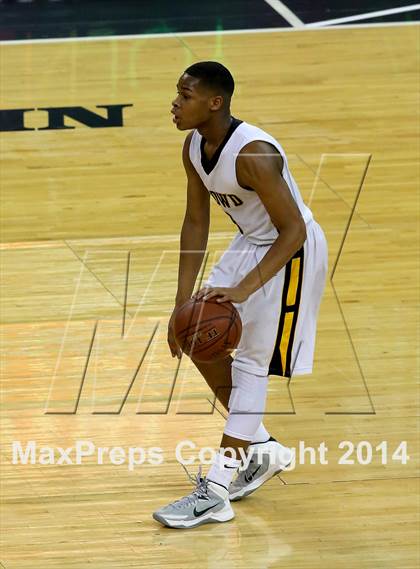Thumbnail 3 in Bishop O'Dowd vs Mater Dei (CIF State Open Division Final) photogallery.
