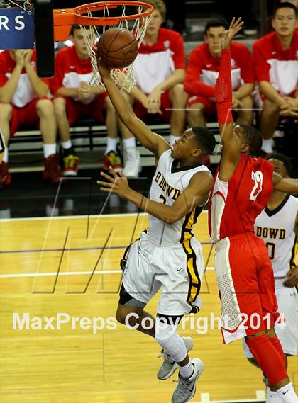 Thumbnail 3 in Bishop O'Dowd vs Mater Dei (CIF State Open Division Final) photogallery.