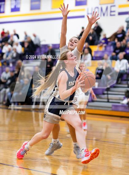 Thumbnail 1 in Edgewood @ Bellbrook photogallery.