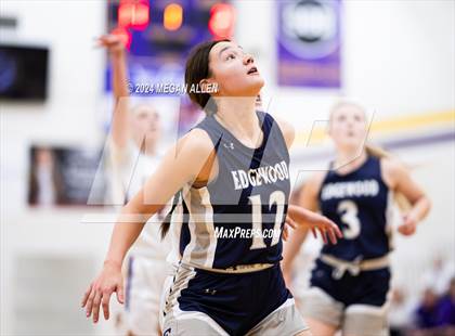 Thumbnail 2 in Edgewood @ Bellbrook photogallery.
