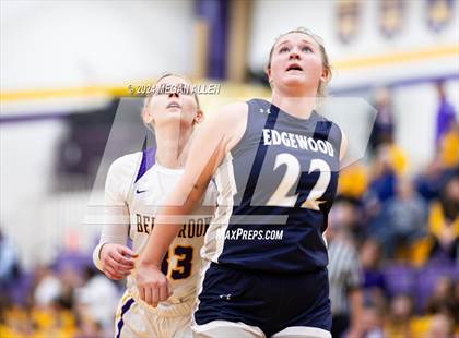 Thumbnail 1 in Edgewood @ Bellbrook photogallery.