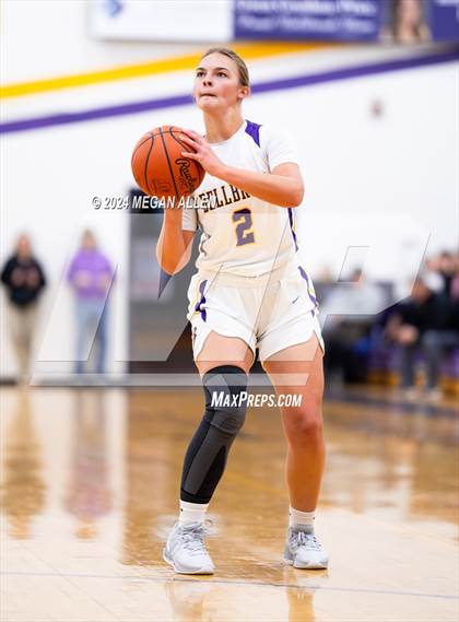 Thumbnail 3 in Edgewood @ Bellbrook photogallery.