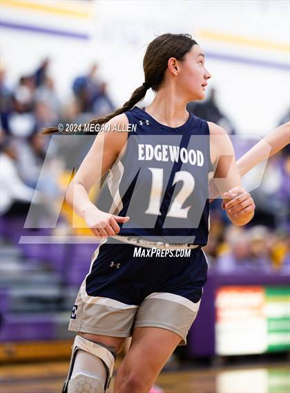 Thumbnail 2 in Edgewood @ Bellbrook photogallery.