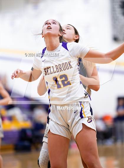 Thumbnail 1 in Edgewood @ Bellbrook photogallery.