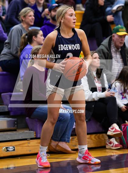 Thumbnail 3 in Edgewood @ Bellbrook photogallery.