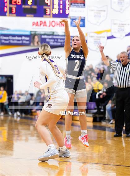 Thumbnail 3 in Edgewood @ Bellbrook photogallery.