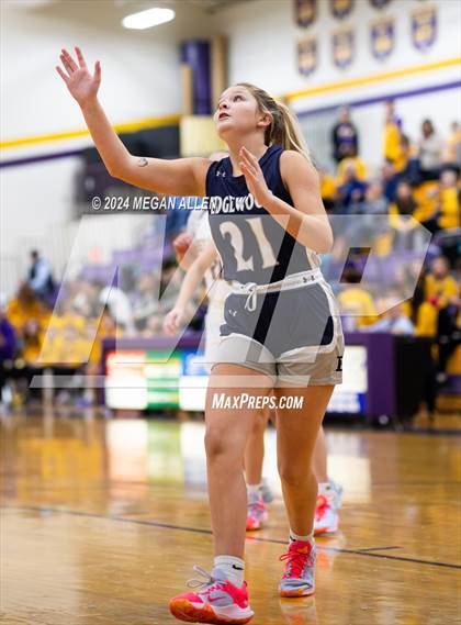 Thumbnail 2 in Edgewood @ Bellbrook photogallery.