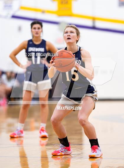 Thumbnail 1 in Edgewood @ Bellbrook photogallery.