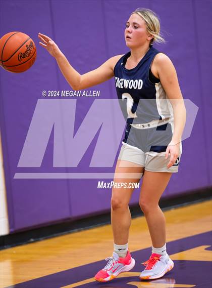 Thumbnail 3 in Edgewood @ Bellbrook photogallery.