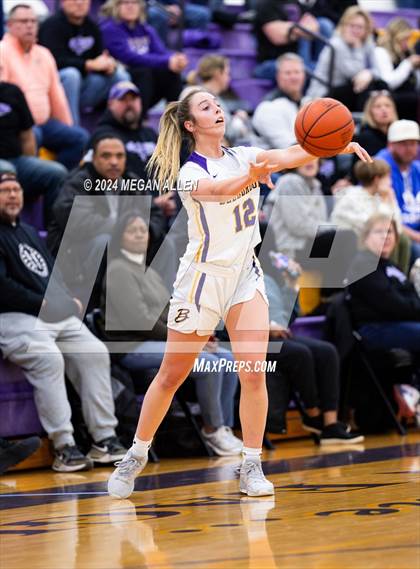 Thumbnail 2 in Edgewood @ Bellbrook photogallery.