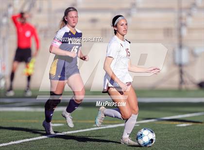 Thumbnail 3 in Stony Point vs. Dripping Springs (UIL 6A Bi-District Playoff) photogallery.