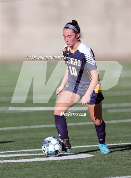 Thumbnail 2 in Stony Point vs. Dripping Springs (UIL 6A Bi-District Playoff) photogallery.