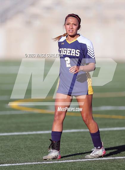 Thumbnail 2 in Stony Point vs. Dripping Springs (UIL 6A Bi-District Playoff) photogallery.