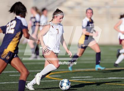 Thumbnail 1 in Stony Point vs. Dripping Springs (UIL 6A Bi-District Playoff) photogallery.