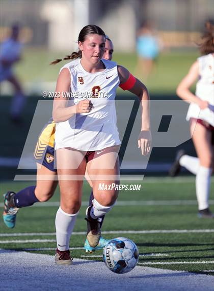 Thumbnail 3 in Stony Point vs. Dripping Springs (UIL 6A Bi-District Playoff) photogallery.