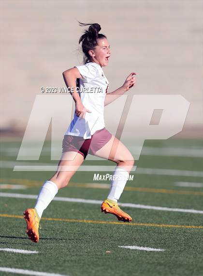 Thumbnail 3 in Stony Point vs. Dripping Springs (UIL 6A Bi-District Playoff) photogallery.