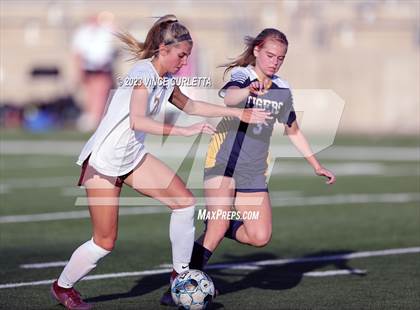 Thumbnail 1 in Stony Point vs. Dripping Springs (UIL 6A Bi-District Playoff) photogallery.