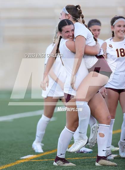 Thumbnail 3 in Stony Point vs. Dripping Springs (UIL 6A Bi-District Playoff) photogallery.