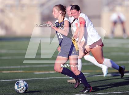 Thumbnail 2 in Stony Point vs. Dripping Springs (UIL 6A Bi-District Playoff) photogallery.