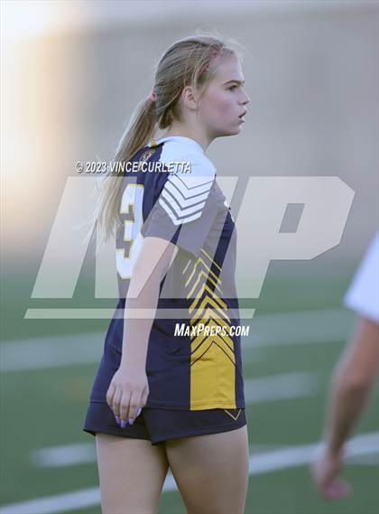 Thumbnail 3 in Stony Point vs. Dripping Springs (UIL 6A Bi-District Playoff) photogallery.
