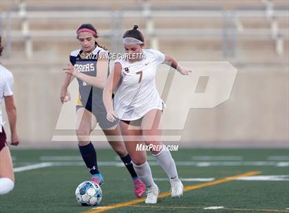 Thumbnail 1 in Stony Point vs. Dripping Springs (UIL 6A Bi-District Playoff) photogallery.