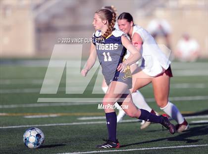 Thumbnail 1 in Stony Point vs. Dripping Springs (UIL 6A Bi-District Playoff) photogallery.