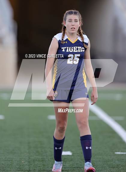 Thumbnail 2 in Stony Point vs. Dripping Springs (UIL 6A Bi-District Playoff) photogallery.