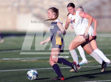 Thumbnail 3 in Stony Point vs. Dripping Springs (UIL 6A Bi-District Playoff) photogallery.
