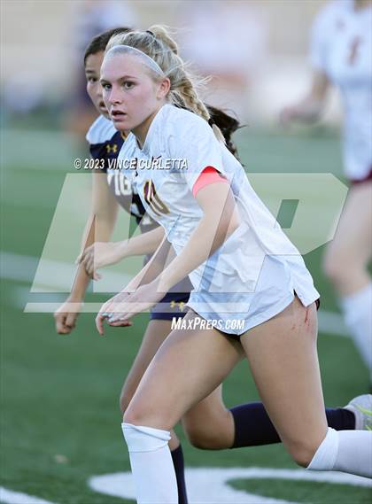 Thumbnail 1 in Stony Point vs. Dripping Springs (UIL 6A Bi-District Playoff) photogallery.