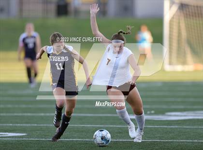 Thumbnail 1 in Stony Point vs. Dripping Springs (UIL 6A Bi-District Playoff) photogallery.