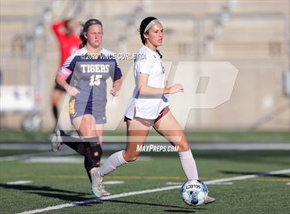 Thumbnail 1 in Stony Point vs. Dripping Springs (UIL 6A Bi-District Playoff) photogallery.