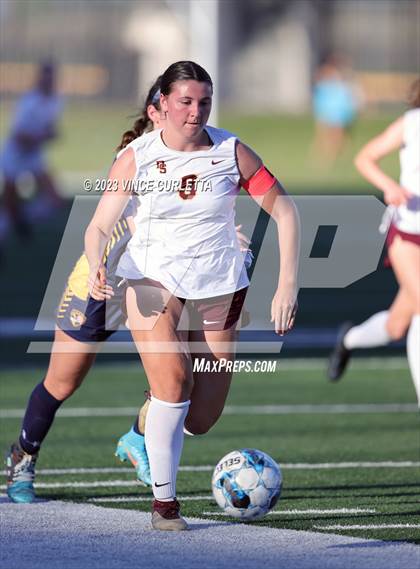 Thumbnail 2 in Stony Point vs. Dripping Springs (UIL 6A Bi-District Playoff) photogallery.