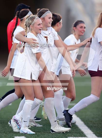Thumbnail 1 in Stony Point vs. Dripping Springs (UIL 6A Bi-District Playoff) photogallery.