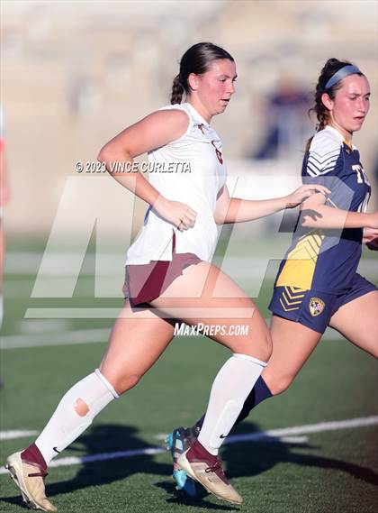 Thumbnail 2 in Stony Point vs. Dripping Springs (UIL 6A Bi-District Playoff) photogallery.