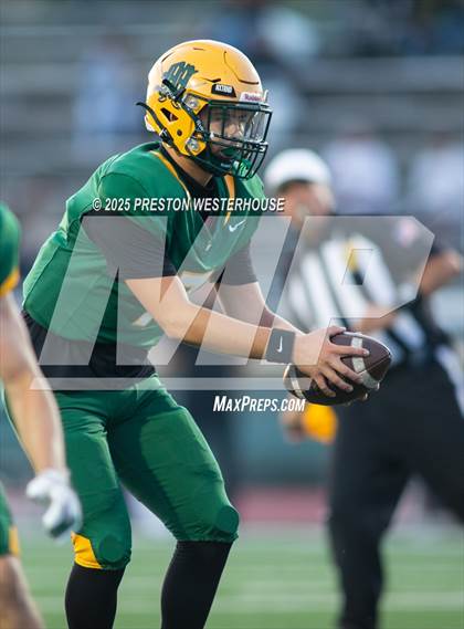 Thumbnail 1 in Birmingham @ Moorpark photogallery.