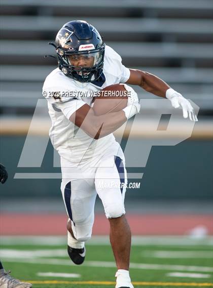 Thumbnail 2 in Birmingham @ Moorpark photogallery.