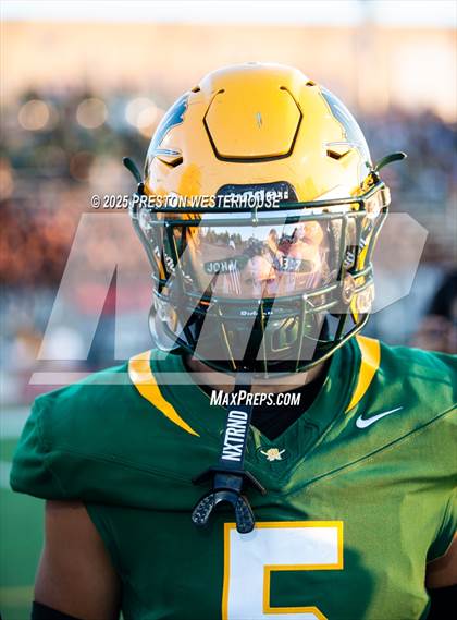 Thumbnail 1 in Birmingham @ Moorpark photogallery.