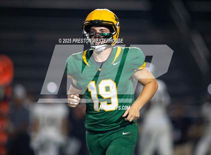 Thumbnail 3 in Birmingham @ Moorpark photogallery.