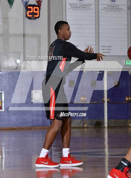 Thumbnail 3 in Salesian College Preparatory vs. Ponderosa (St. Hope Elite Classic) photogallery.