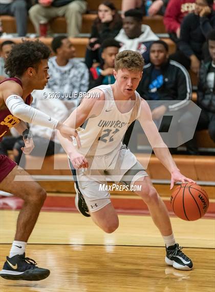Thumbnail 2 in University Vs Scecina (IHSAA 2A Sectional 1st round) photogallery.