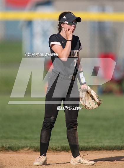 Thumbnail 3 in St. Marys vs Archbishop Wood (PIAA 4A Quarterfinal) photogallery.