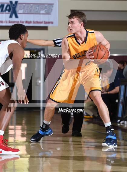 Thumbnail 2 in Bellevue vs. Harvard-Westlake (Rancho Mirage Holiday Invitational) photogallery.