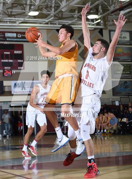 Thumbnail 2 in Bellevue vs. Harvard-Westlake (Rancho Mirage Holiday Invitational) photogallery.